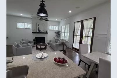 979 Azalee Hester Wharton Way, Atlanta, GA 30318 - Photo 7