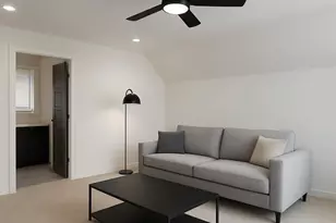 979 Azalee Hester Wharton Wy, Atlanta, GA 30318 - Photo 11