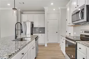 4586 Cypress Pk Dr, Gainesville, GA 30504 - Photo 9