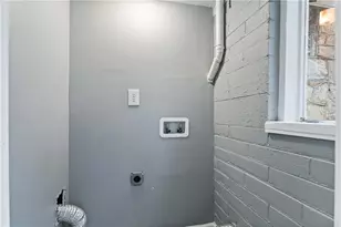 141 Fairview Dr, Fairburn, GA 30213 - Photo 13