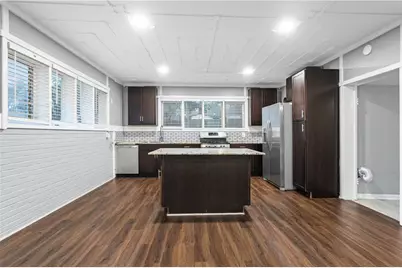 141 Fairview Drive, Fairburn, GA 30213 - Photo 3