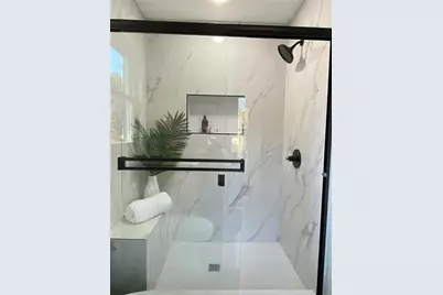 323 West Claiborne Ct Court, Marietta, GA 30066 - Photo 17