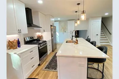 323 West Claiborne Ct Court, Marietta, GA 30066 - Photo 9