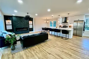 323 West Claiborne Ct Ct, Marietta, GA 30066 - Photo 3