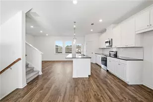 2837 Rosehall Way, Lawrenceville, GA 30043 - Photo 3