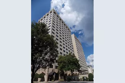 2479 Peachtree Road NE #1703, Atlanta, GA 30305 - Photo 1