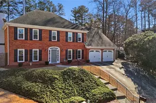 3626 Woodlark Dr NE, Roswell, GA 30075 - Photo 3