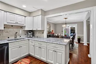 1666 Executive Park Ln NE, Atlanta, GA 30329 - Photo 9