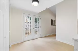 10630 Worthington Hills Manor, Roswell, GA 30076 - Photo 13