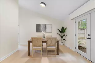 10630 Worthington Hills Manor, Roswell, GA 30076 - Photo 11