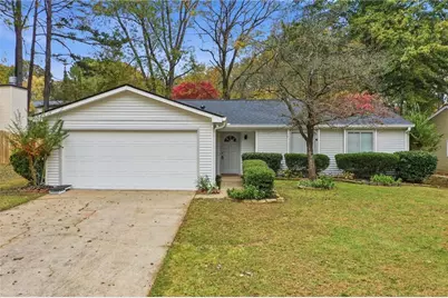 10630 Worthington Hills Manor, Roswell, GA 30076 - Photo 1