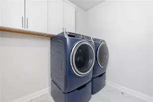 207 Holden Way, Woodstock, GA 30189 - Photo 35