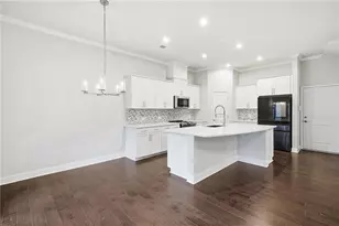 207 Holden Way, Woodstock, GA 30189 - Photo 13