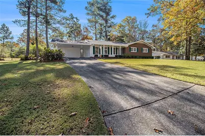 2540 Thornton Drive, Atlanta, GA 30349 - Photo 3