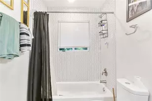 1341 Pine Ave, Atlanta, GA 30344 - Photo 9