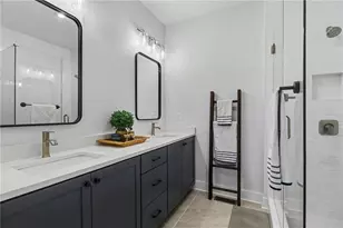 4471 Dandelion Ln, Atlanta, GA 30342 - Photo 19