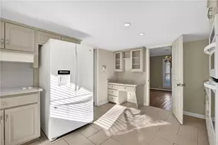 131 Indian Hills Ct, Marietta, GA 30068 - Photo 17