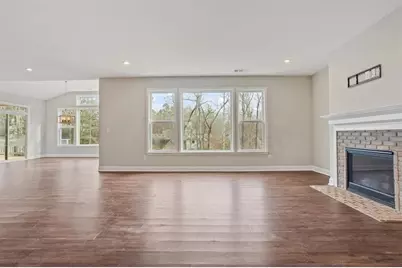 129 Rex Avenue, Canton, GA 30114 - Photo 9