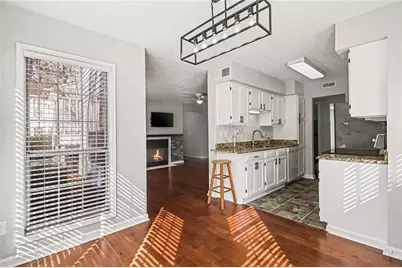 706 Glenleaf Drive, Peachtree Corners, GA 30092 - Photo 11