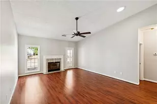 392 Clarion Rd, Lawrenceville, GA 30043 - Photo 7