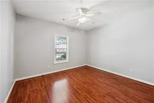 392 Clarion Rd, Lawrenceville, GA 30043 - Photo 17