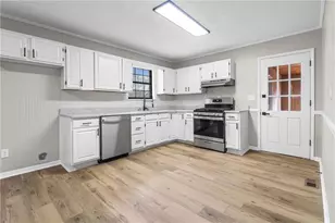 6351 Ridge Way, Douglasville, GA 30135 - Photo 11