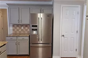 3940 Crescent Walk Ln, Suwanee, GA 30024 - Photo 11