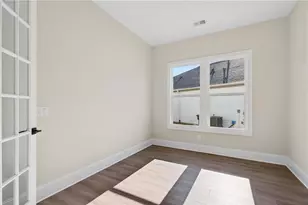 220 Vinca Circle NW, Kennesaw, GA 30144 - Photo 5