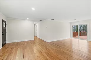 2210 Riverside Dr, Gainesville, GA 30501 - Photo 13