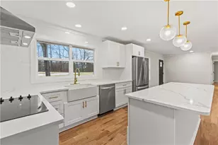 2210 Riverside Dr, Gainesville, GA 30501 - Photo 5