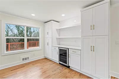 2210 Riverside Drive, Gainesville, GA 30501 - Photo 9