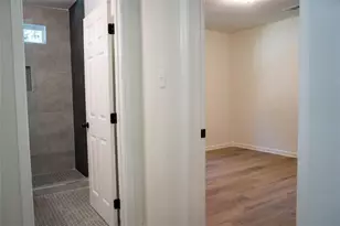 1404 Byrere Terrace SW, Atlanta, GA 30310 - Photo 31