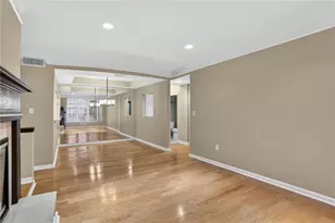 220 Renaissance Parkway NE, Atlanta, GA 30308 - Photo 5