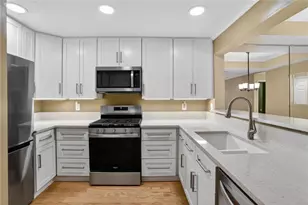 220 Renaissance Pkwy NE, Atlanta, GA 30308 - Photo 3