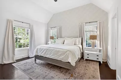 3953 Ivy Road NE, Atlanta, GA 30342 - Photo 21