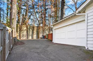 3953 Ivy Rd NE, Atlanta, GA 30342 - Photo 45