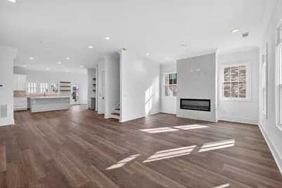 4810 Moonview Lane, Sugar Hill, GA 30518 - Photo 3