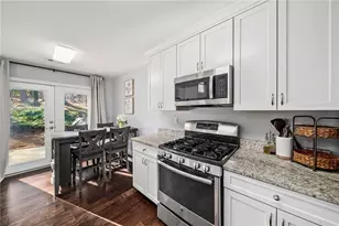 3665 Patterstone Dr, Alpharetta, GA 30022 - Photo 11