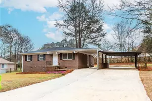 435 Jefferson Ave, Fayetteville, GA 30214 - Photo 1