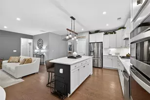 5713 Cypress Bluff Ln, Hoschton, GA 30548 - Photo 13