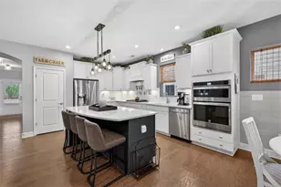 5713 Cypress Bluff Ln, Hoschton, GA 30548 - Photo 11