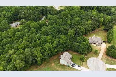 305 Vantage Point, Locust Grove, GA 30248 - Photo 7