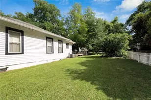 1608 Carroll Dr NW, Atlanta, GA 30318 - Photo 35