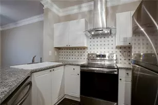 5559 Glenridge Dr, Atlanta, GA 30342 - Photo 5