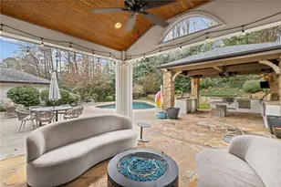 4720 Tall Pines Dr NW, Atlanta, GA 30327 - Photo 47