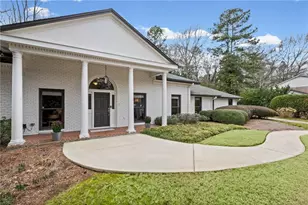 4720 Tall Pines Dr NW, Atlanta, GA 30327 - Photo 5