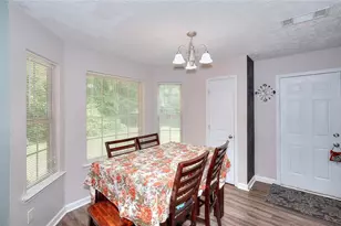 2314 Robin Dr, Loganville, GA 30052 - Photo 9