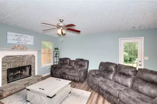 2314 Robin Dr, Loganville, GA 30052 - Photo 11