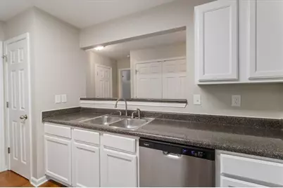 4654 Ravenwood Loop, Union City, GA 30291 - Photo 11