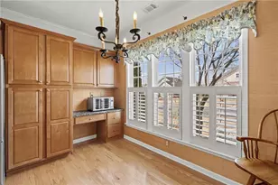 4945 Kings Common Way, Cumming, GA 30040 - Photo 17